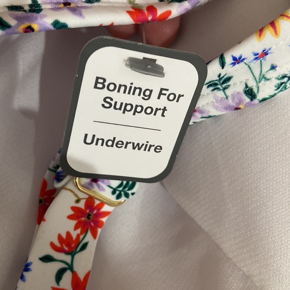 3x 24w-26w beautiful floral bikini ❤️🔥 NWT time and tru - Picture 7 of 15